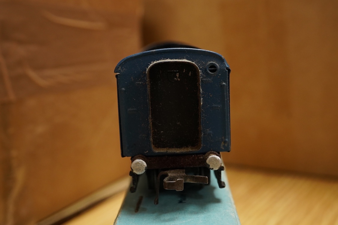 A collection of Hornby Dublo railway for 3-rail running, including three boxed locomotives; an LNER class A4 4-6-2 tender locomotive, Sir Nigel Gresley 7 (EDL1), a BR Duchess of Montrose 46232 (EDL12), and a BR class N2